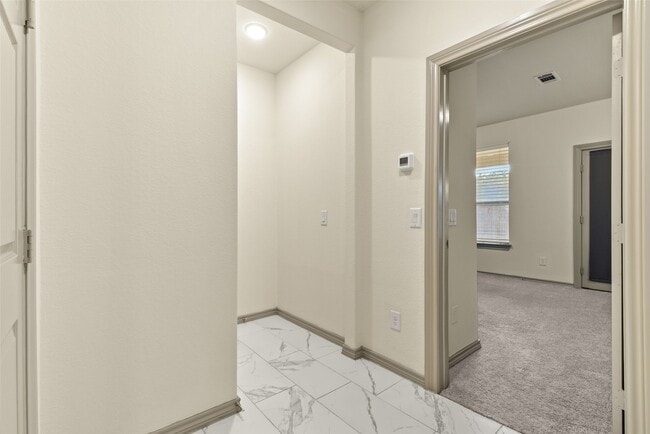 Building Photo - 2123 Sequoia Woods Dr