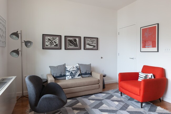 Interior Photo - 22 Caton Place
