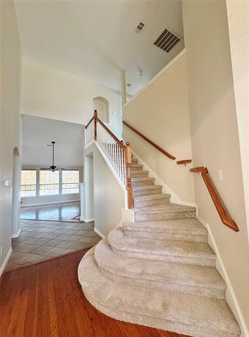 Building Photo - 316 Oleander Dr