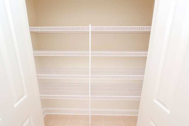 Building Photo - 3164 Lawrin Ct