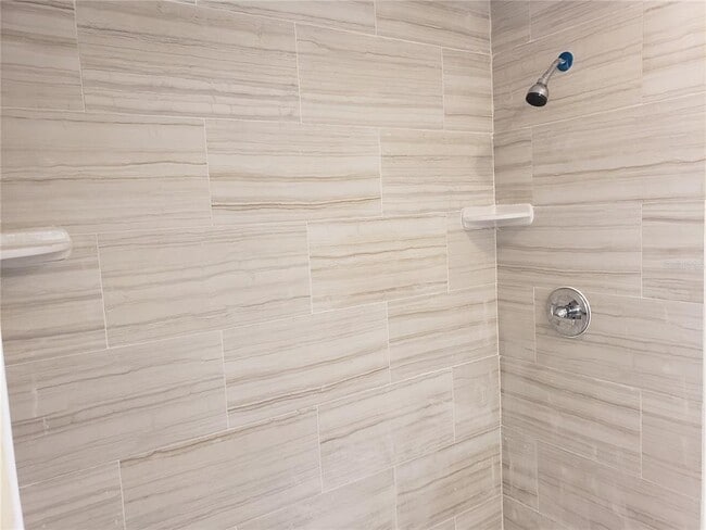 Building Photo - 2961 W Knights Ave