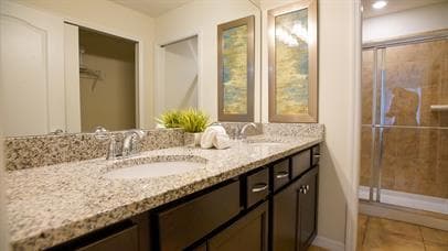 Building Photo - 4667 Terrasonesta Dr