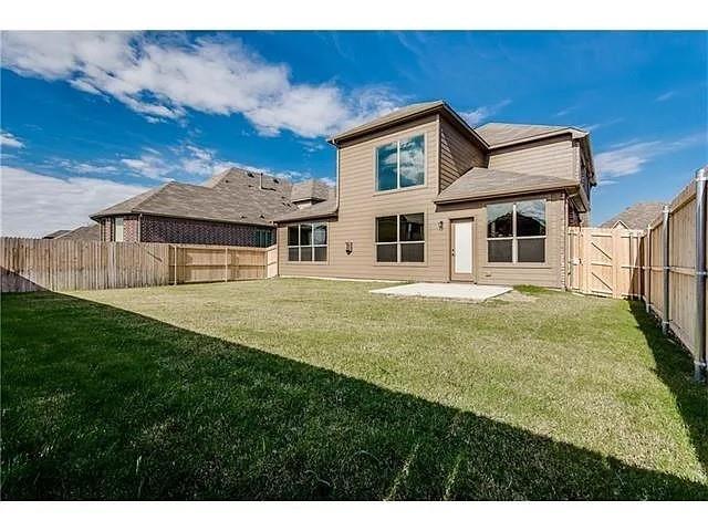 Building Photo - 908 Lake Meadow Ln