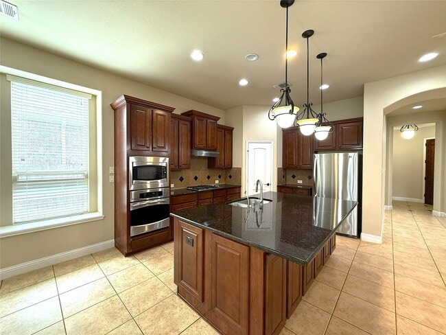 Building Photo - 27610 Dalton Bluff Ct