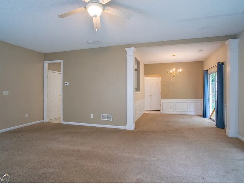 Building Photo - 2938 Cottesford Way SE