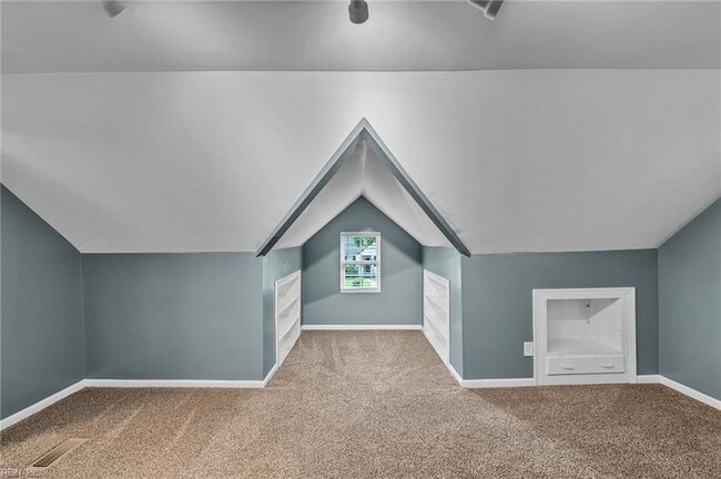 Building Photo - 1336 Maplewood Ave