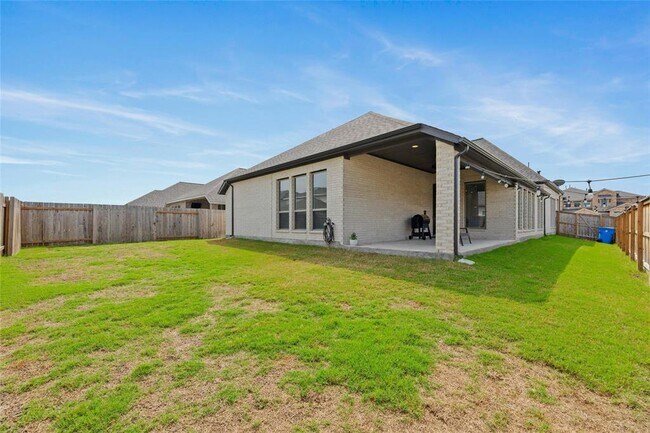 Building Photo - 14525 Kira Ln