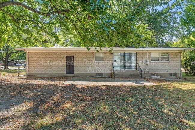 Building Photo - 2220 Argo Dr