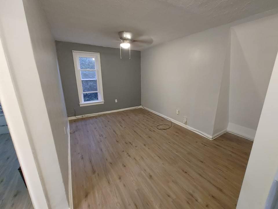 Living Room - 1427 Winchester Ave