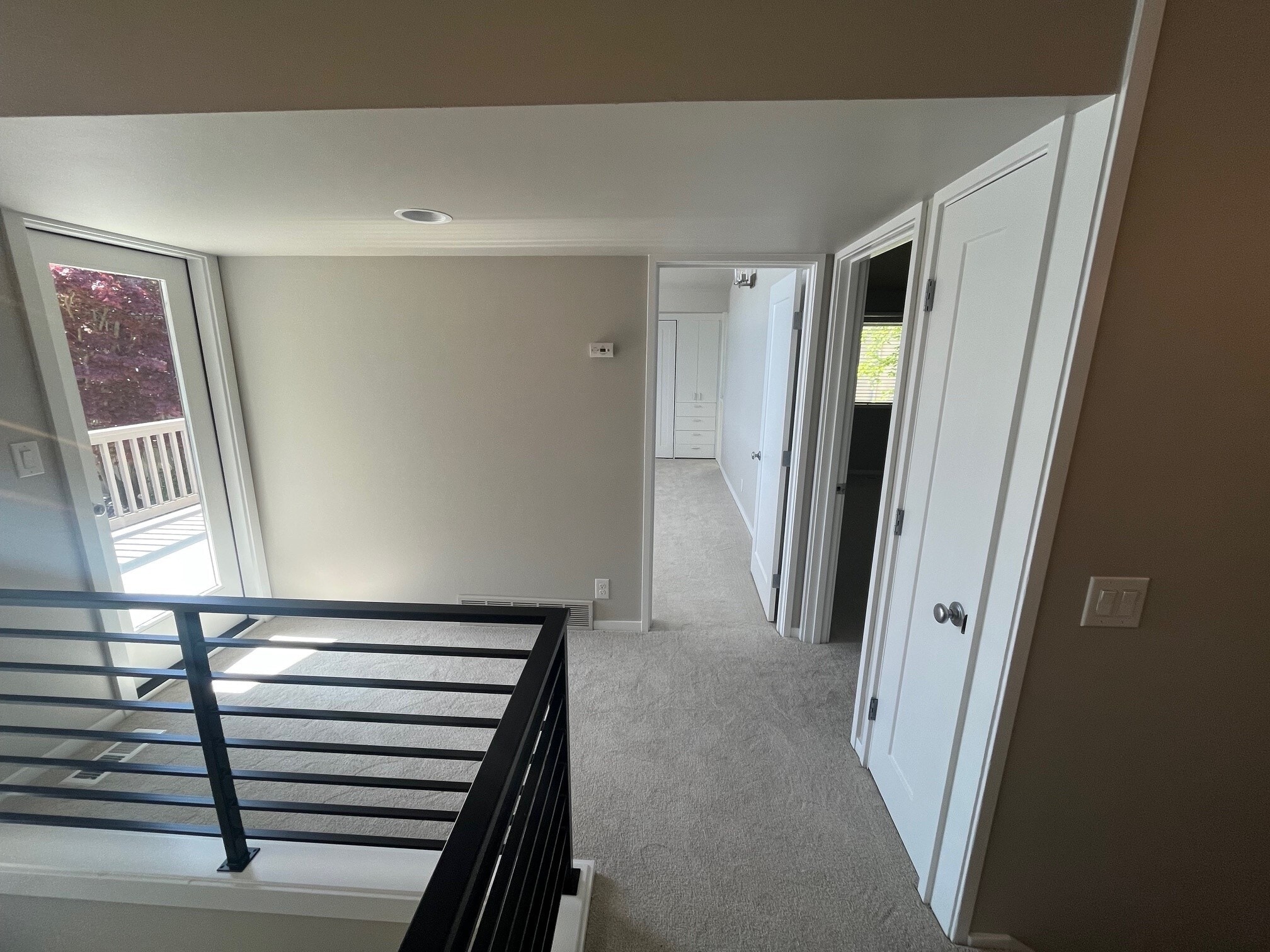 Building Photo - 16736 Shore Dr NE