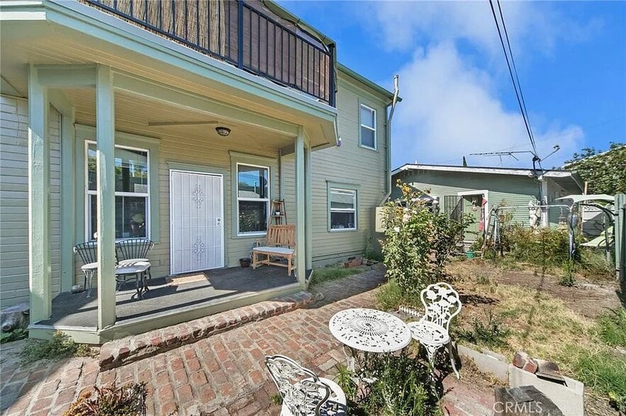 Building Photo - 507 Rose Ave