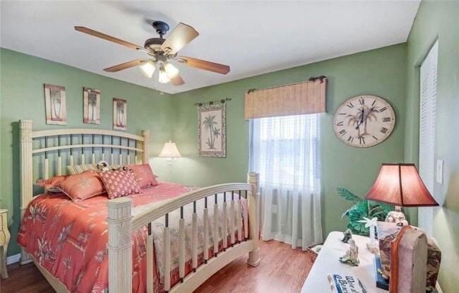 Building Photo - 9270 Lake Park Dr