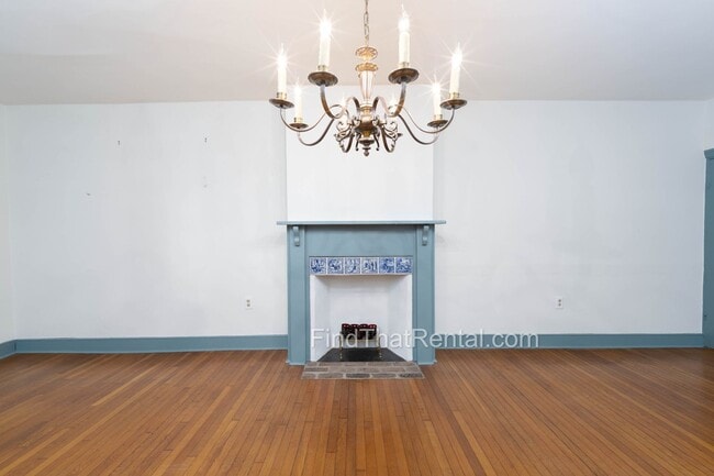 Building Photo - AVAILABLE NOW! Restored historic downtown Carlisle rental with fenced yard, pond, balcony, and ha...
