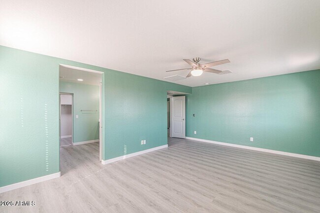 Building Photo - 4722 S 238th Ln