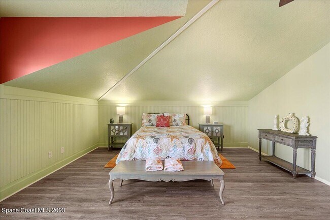 Building Photo - 973 N Harbor City Blvd