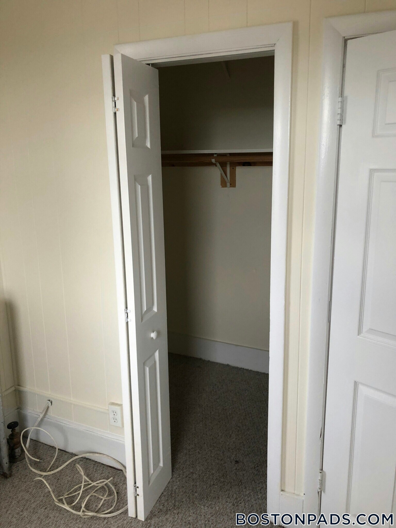 Building Photo - 437 Cambridge St