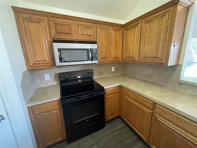 Building Photo - 4528 Wheatland Dr