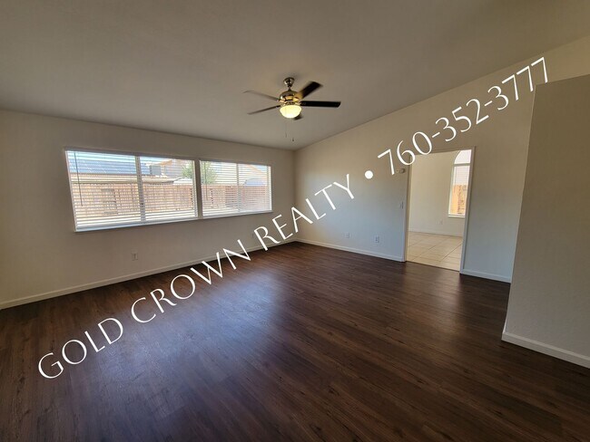 Building Photo - 669 Sagebrush St