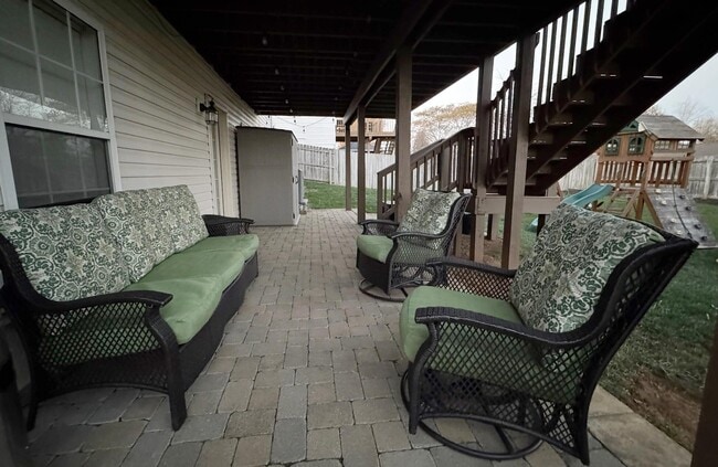 Building Photo - 2688 Woodlawn Way