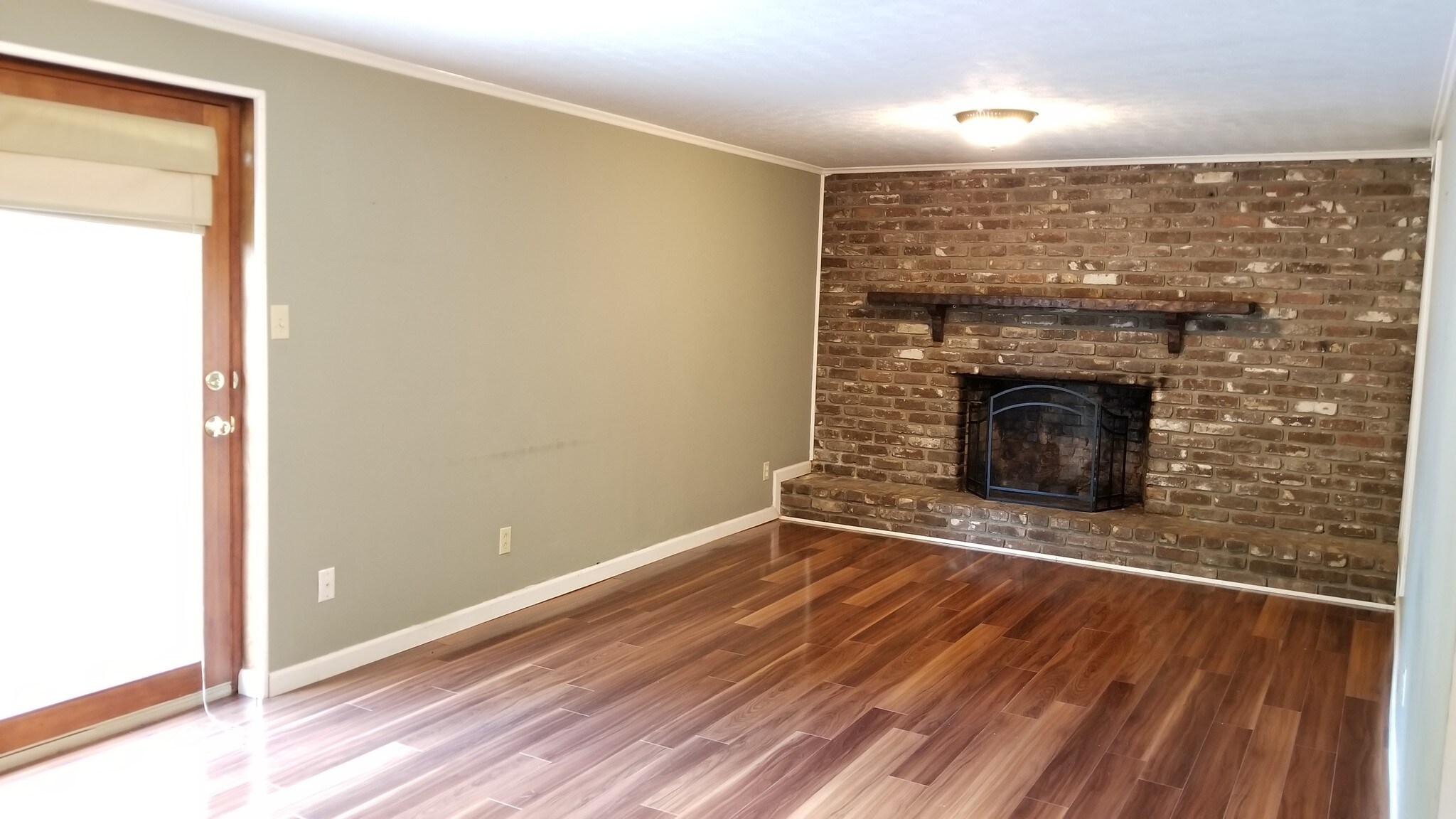 Building Photo - 904 Dartford Rd SW