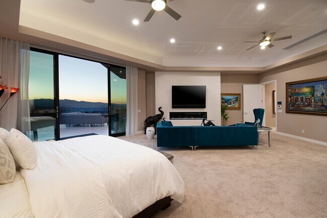 Building Photo - 661 Dragon Peak Dr