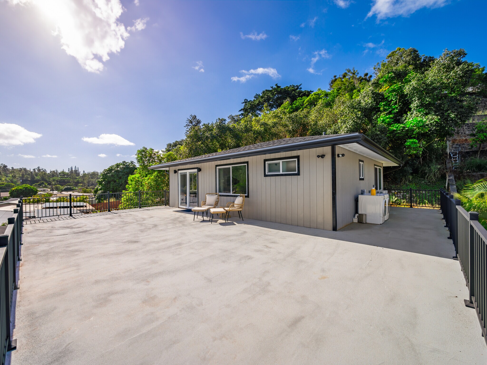 Building Photo - 95-148 Waimakua Dr