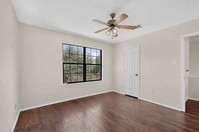 Building Photo - 11517 Chatam Berry Ln
