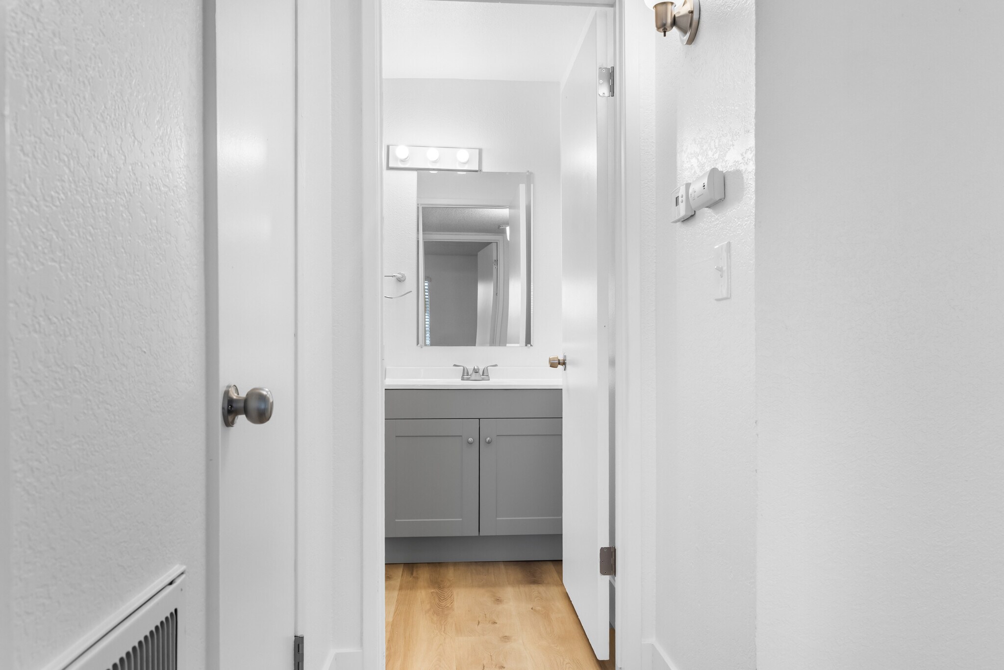 Building Photo - 3112 Denver Ave