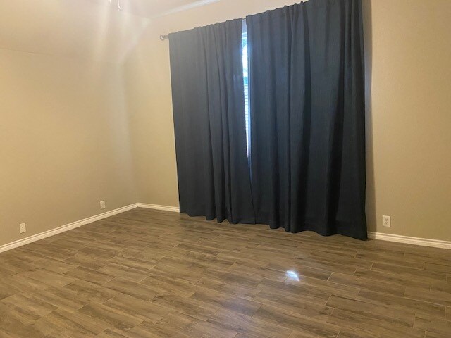 Building Photo - 1222 Walkers Way