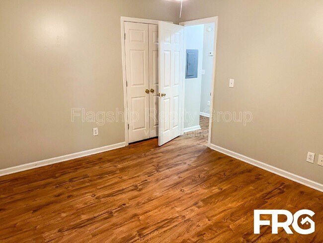 Building Photo - 205 Wyndham Cir