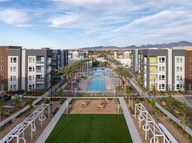 Building Photo - 11055 S Las Vegas Blvd