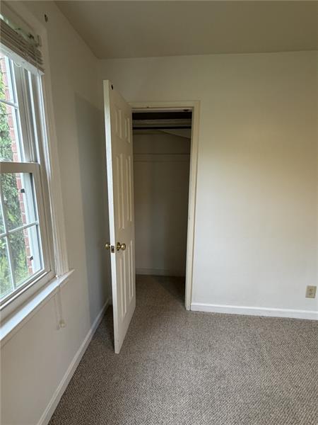 Building Photo - 840 Thorn St