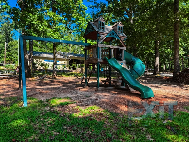 Building Photo - Welcome to Your Fresh Start at 139 Cookout...