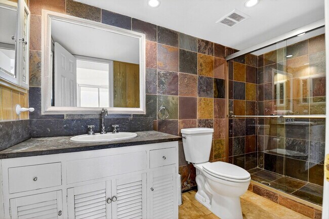Building Photo - 3456 S Ocean Blvd