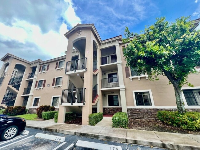 Building Photo - 22621 SW 88th Pl