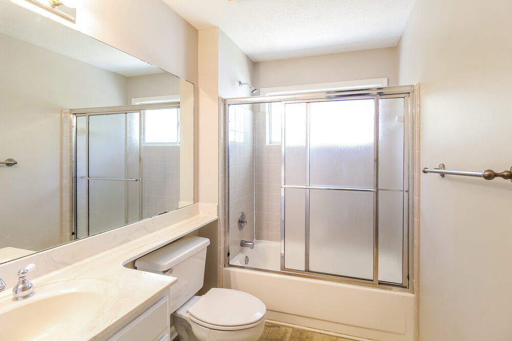 Building Photo - 2915 Emerson Lake Dr