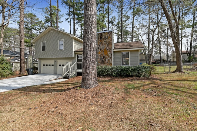 Building Photo - 614 Mephisto Cir