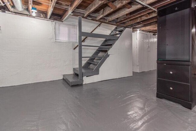 Building Photo - Fantastic 2bd/2ba home! Let yourself in!