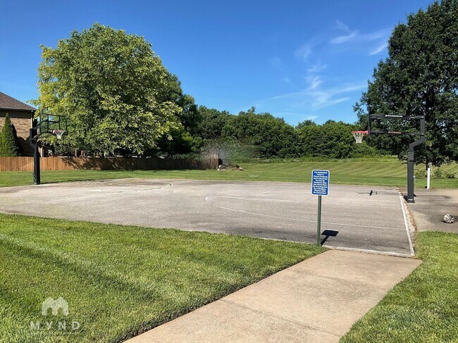 Building Photo - 5697 W Alexa Ln