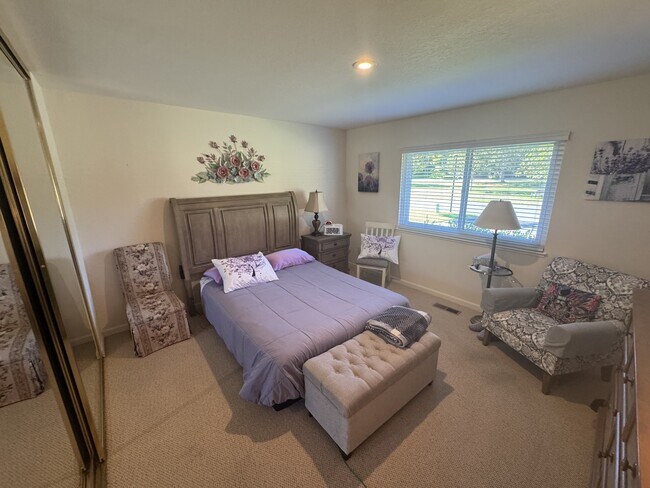 Building Photo - 23799 Monterey Salinas Hwy