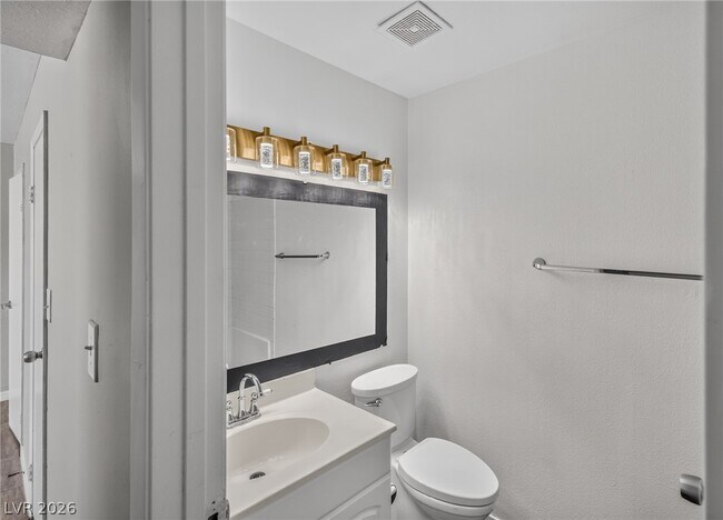 Building Photo - 6417 Placer Dr