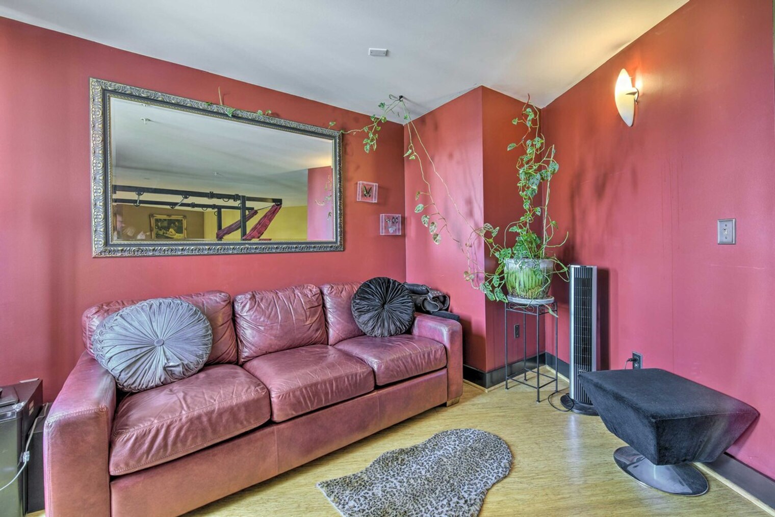 Building Photo - 3960 Adeline St