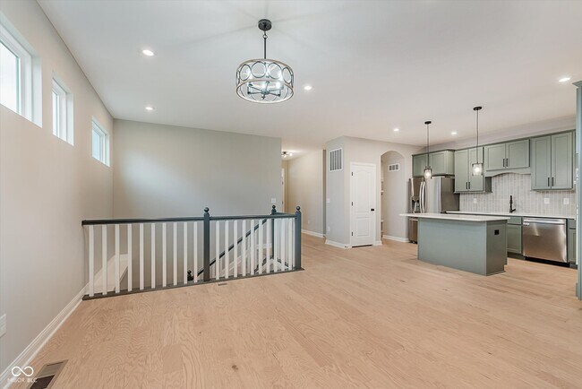 Building Photo - 15099 Covebrook Ln