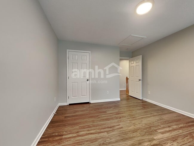 Building Photo - 5340 Kyles Station Meadow Drive