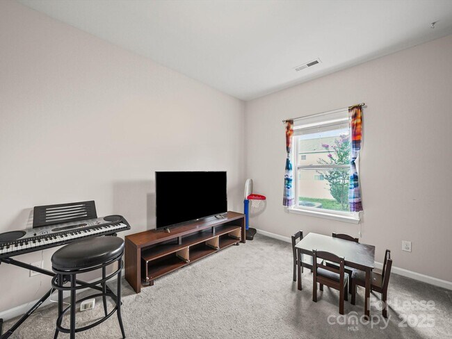 Building Photo - 4822 Abendego Rd