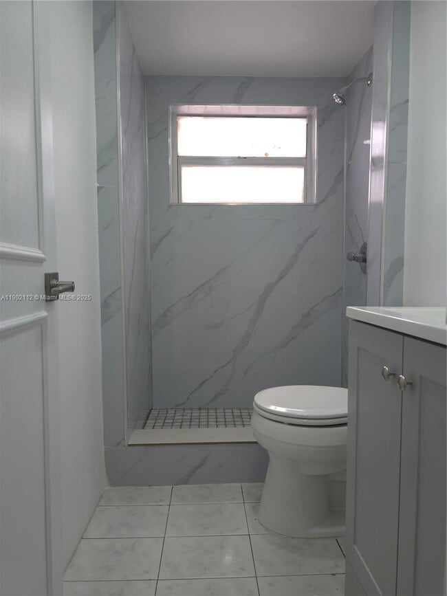 Building Photo - 323 Washington Ave