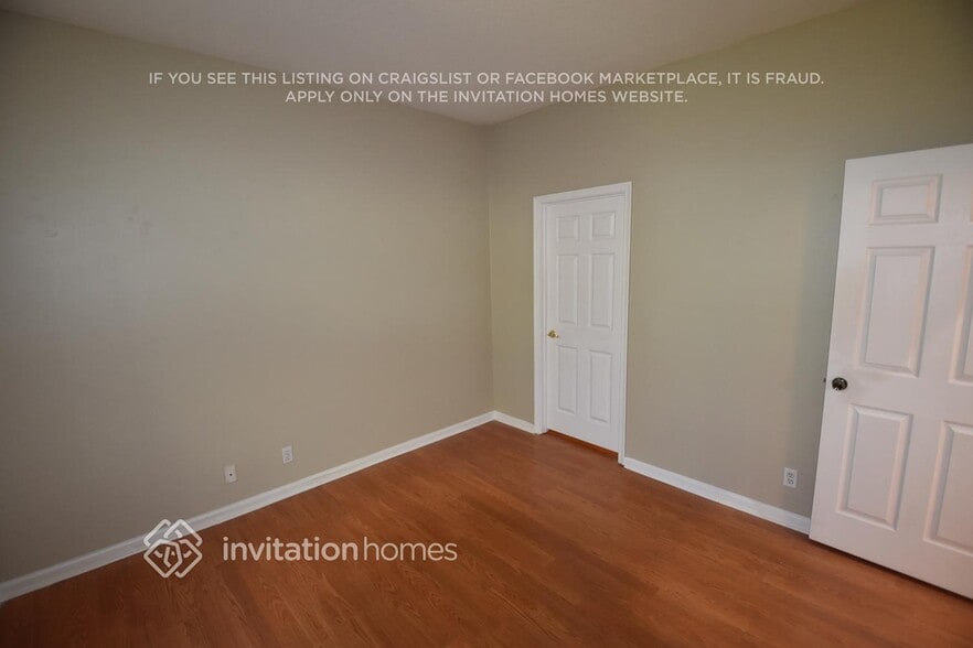 Building Photo - 117 Palm Cir