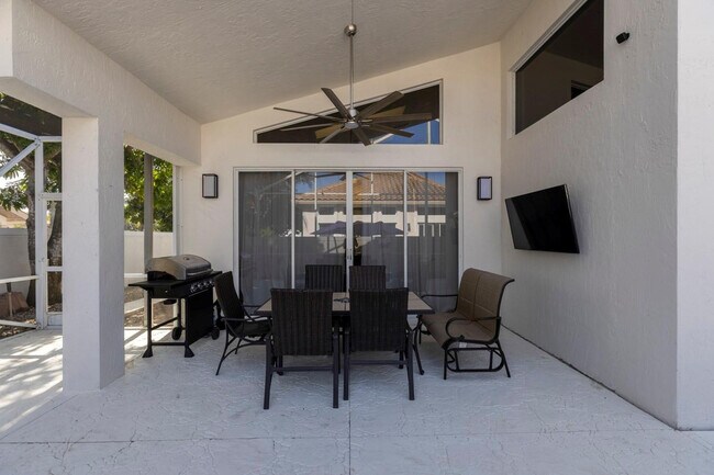 Building Photo - 6391 NW 23rd Ln