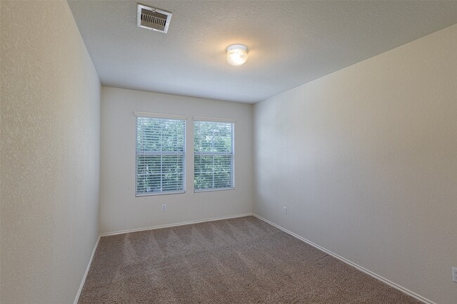 Building Photo - 16734 Libson Falls Dr