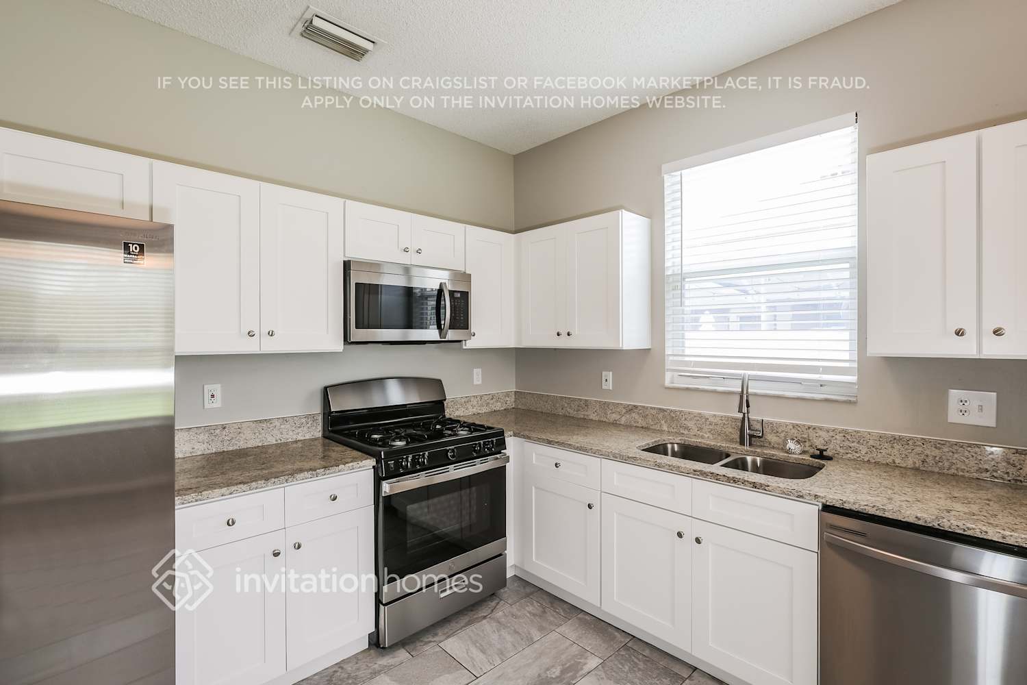 Building Photo - 1613 Open Field Loop